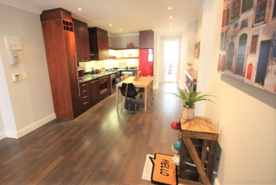 2 Bedroom Property for Sale in Cape Town City Centre Western Cape